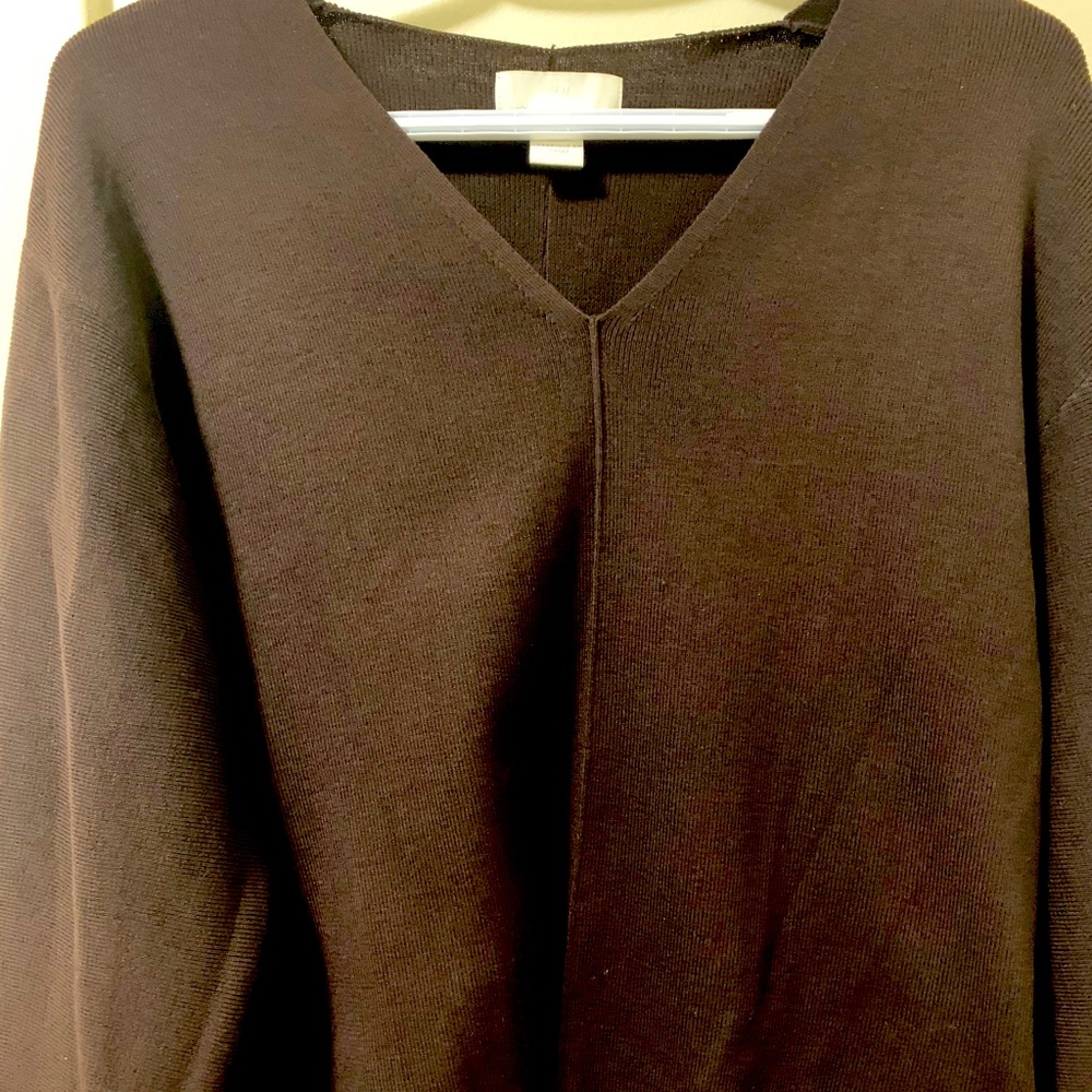 NWOT H&M sweater in brown